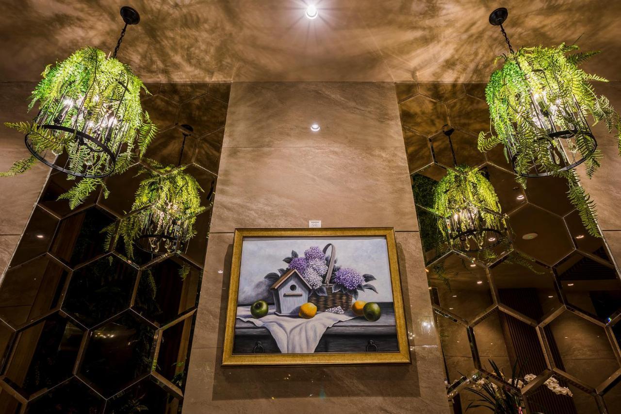 Sunflower Luxury Hotel Cidade de Ho Chi Minh Exterior foto
